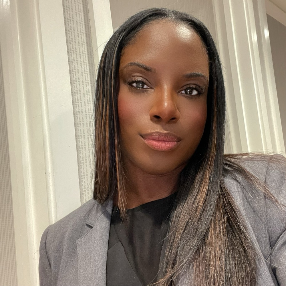 Meet your Posher, Pamela